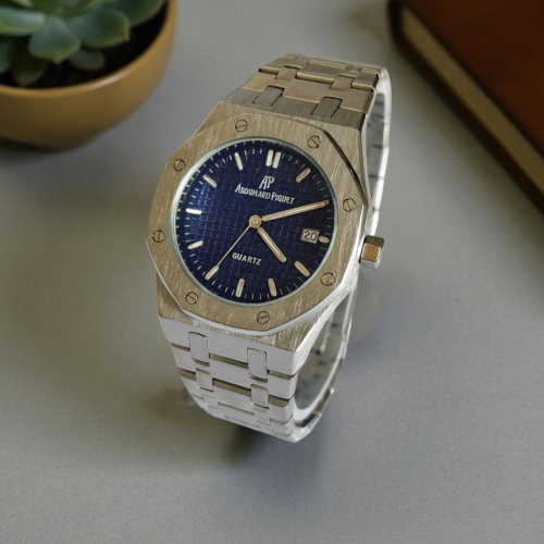 Audemars Piguet Royal Oak Silver Chain Blue Dial